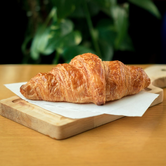 svačina croissant